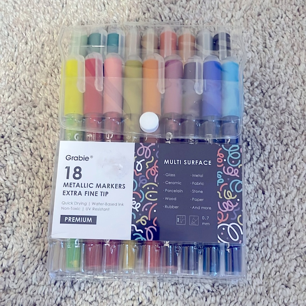 Metallic markers